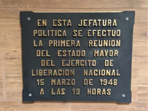 Placa conmemorativa Santa María de Dota