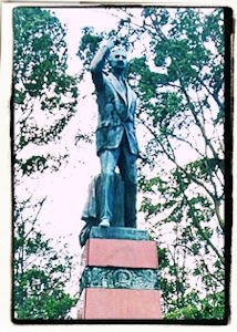 “El gesto que se perpetúa en el bronce”. León Cortés, caudillismo e imaginería de la Guerra Civil. 1936-1952