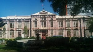 Edificio Metálico