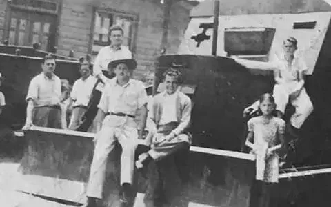 En las crónicas de la revolución se ha hecho lamentable olvido de quienes construyeron los tanques