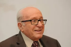 Alberto Cañas